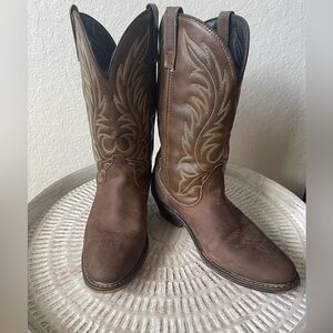 Laredo Brown Western Boots with Embroidered Design